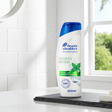 Head & Shoulders Menthol Refresh Anti-Dandruff Shampoo 200ml – Cool Scalp, Flake-Free Hair