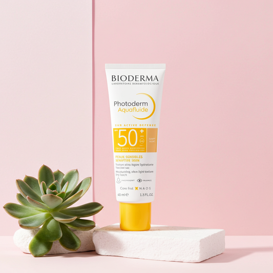 Bioderma Photoderm Aquafluide Water-Resistant SPF50+ Facial Sunscreen 40ml Claire (Light)