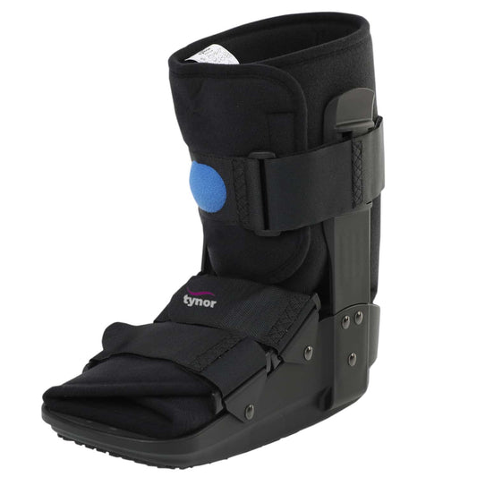 Tynor Walker Boot Air Short Small