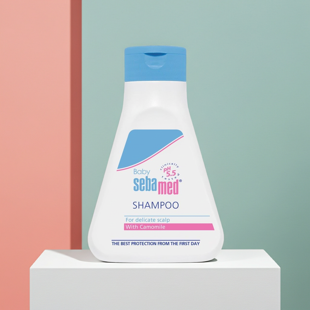 Sebamed Children's Shampoo with Camomile 150ml